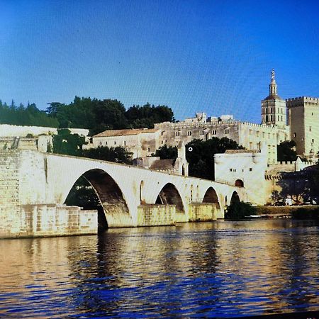 Studio 24M2 Intra-Muros Avignon Exterior photo